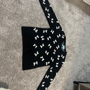 CeCe Black and White Bow Sweater